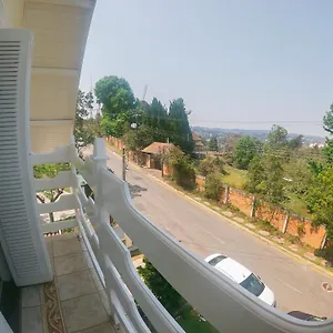 Inn Dom Alfredo José